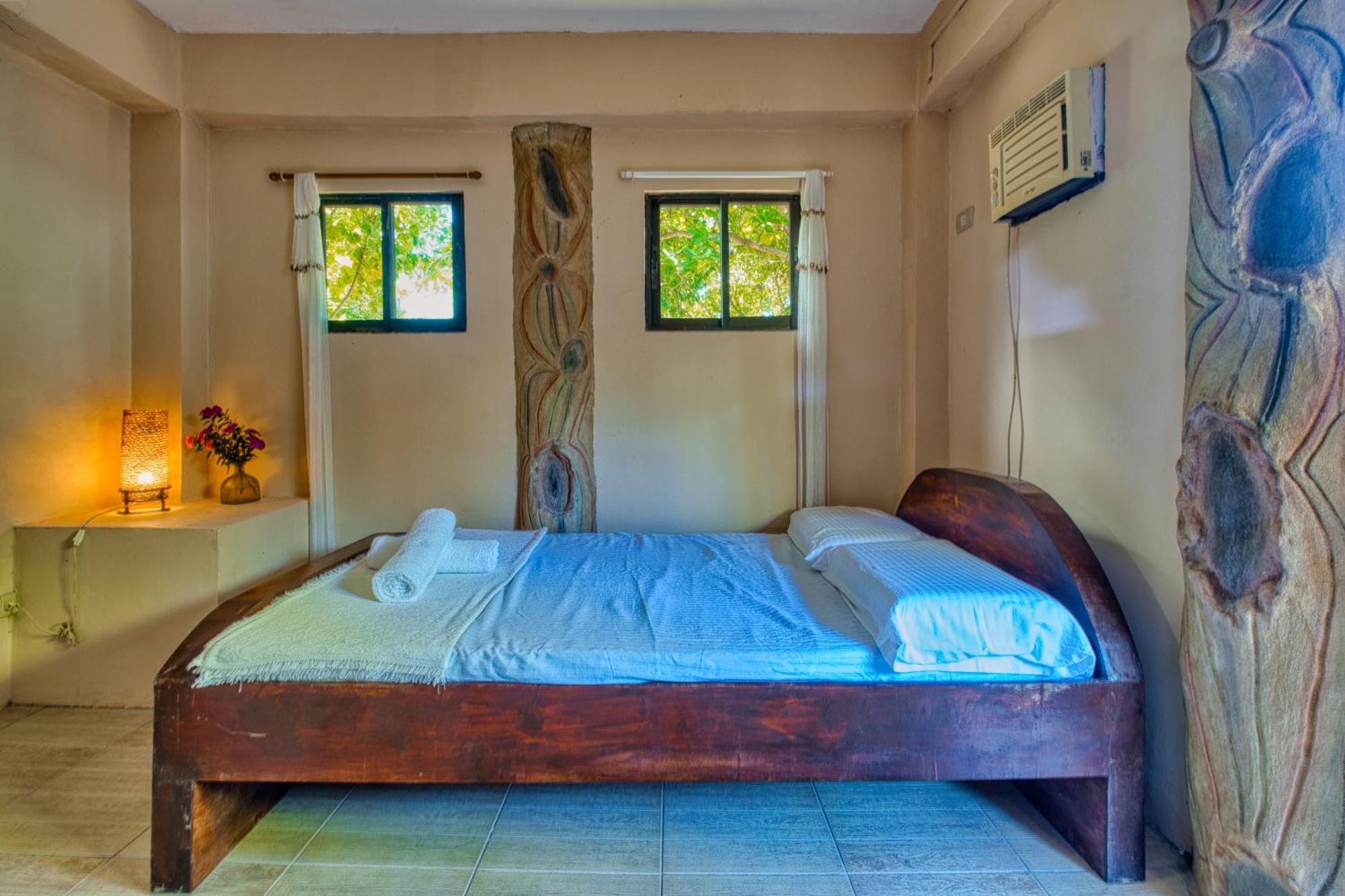 Pilar Pilapil Beach Resort Daanbantayan Szoba fotó